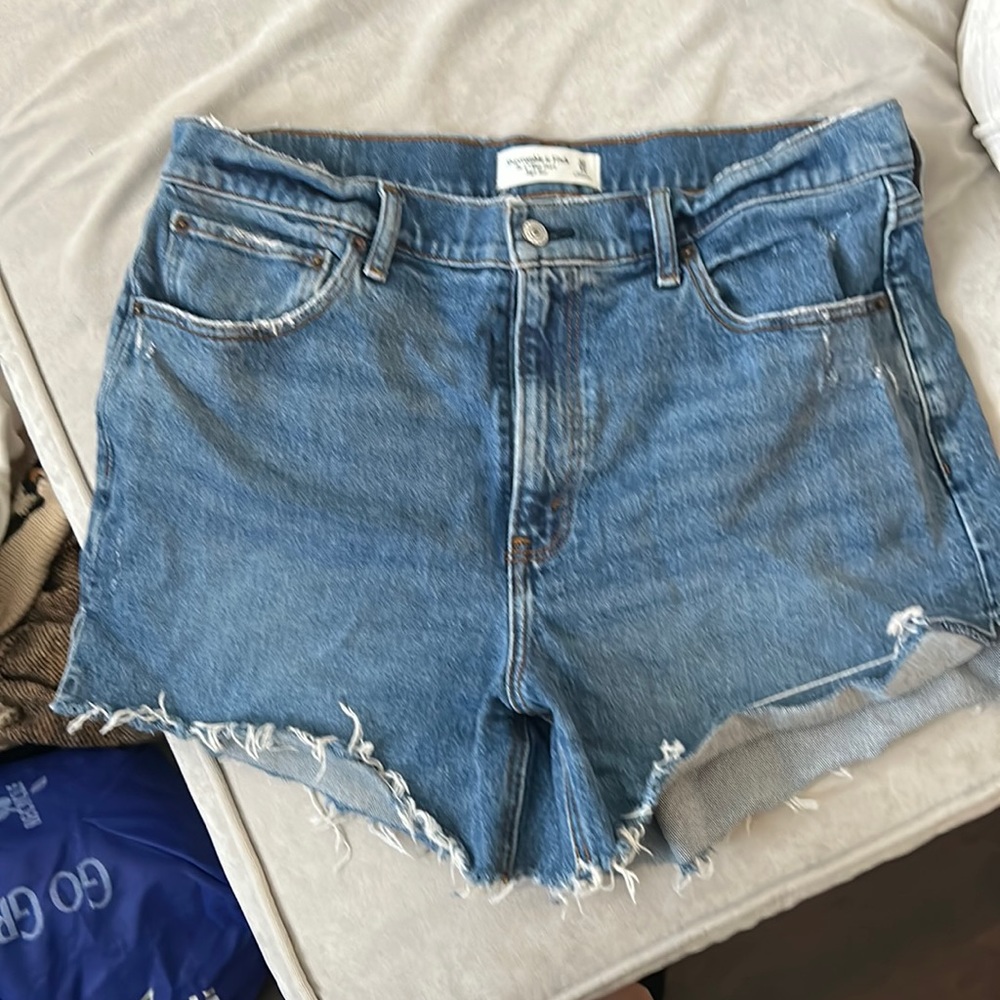 Jean shorts. Abercrombie denim